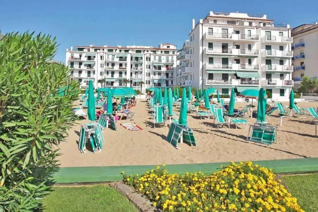 Apartments in Lido di Jesolo 24804